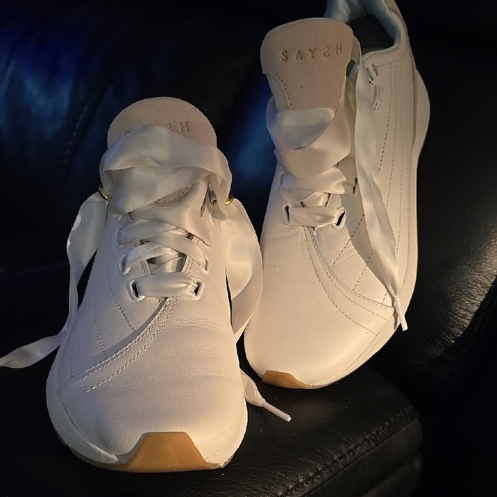 Women's White Sneakers